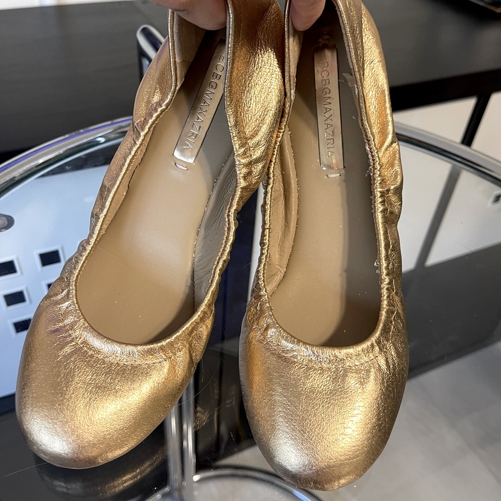 ballerina flat shoes 8.0 - BCBG gold